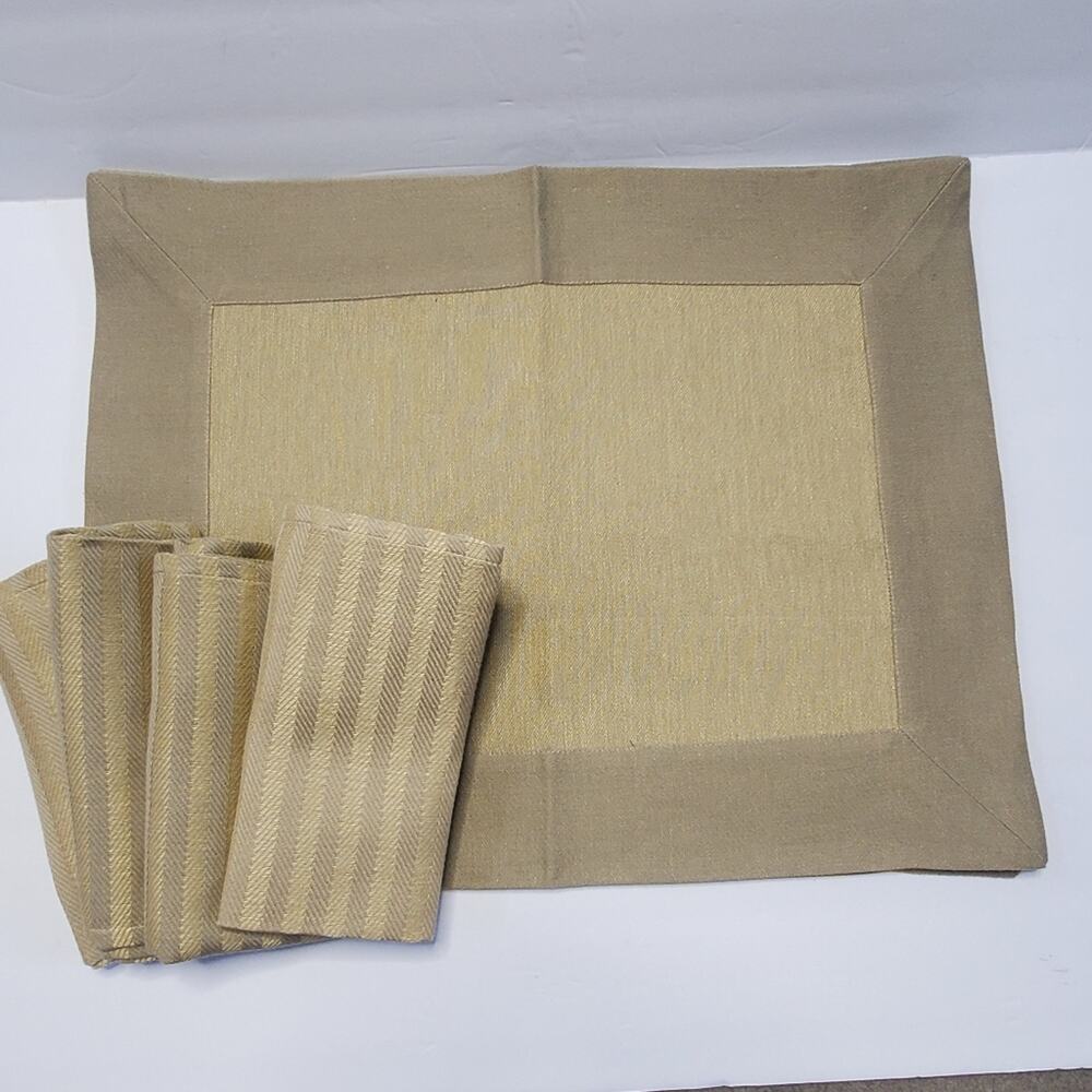 Guiliana Picomi Tessuto telaio Napkins and Placemat Set of 4